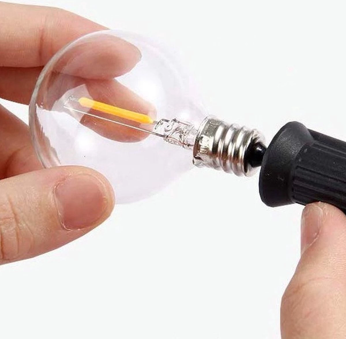 Merkloos Lichtsnoer Op Zonne-energie - Warm Wit - Tuinverlichting - Lichtslinger - 10M - Waterdicht - E27 Fitting - Warm Wit - Incl. 20 LED Lampen - Voor Binnen En Buiten - Solar Tuinverlichting - Afbeelding 3