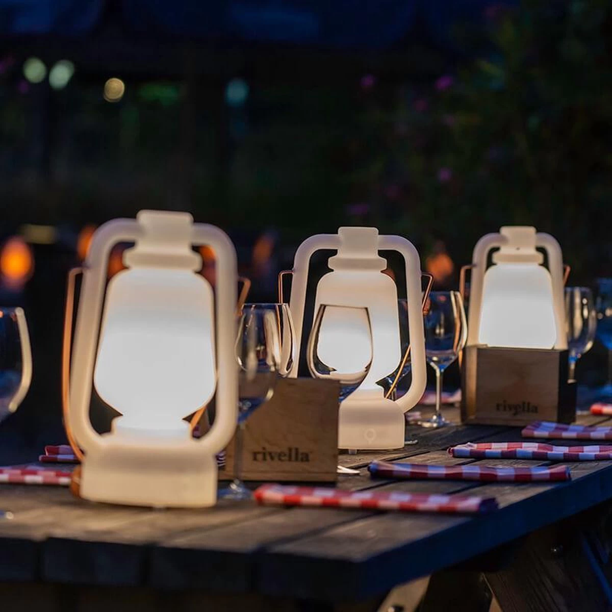 QAZQA Storm - Moderne LED Dimbare Staande Buitenlamp | Staande Lamp Voor Buiten Met Dimmer - 1 Lichts - H 300 Mm - Wit - Buitenverlichting - Afbeelding 10