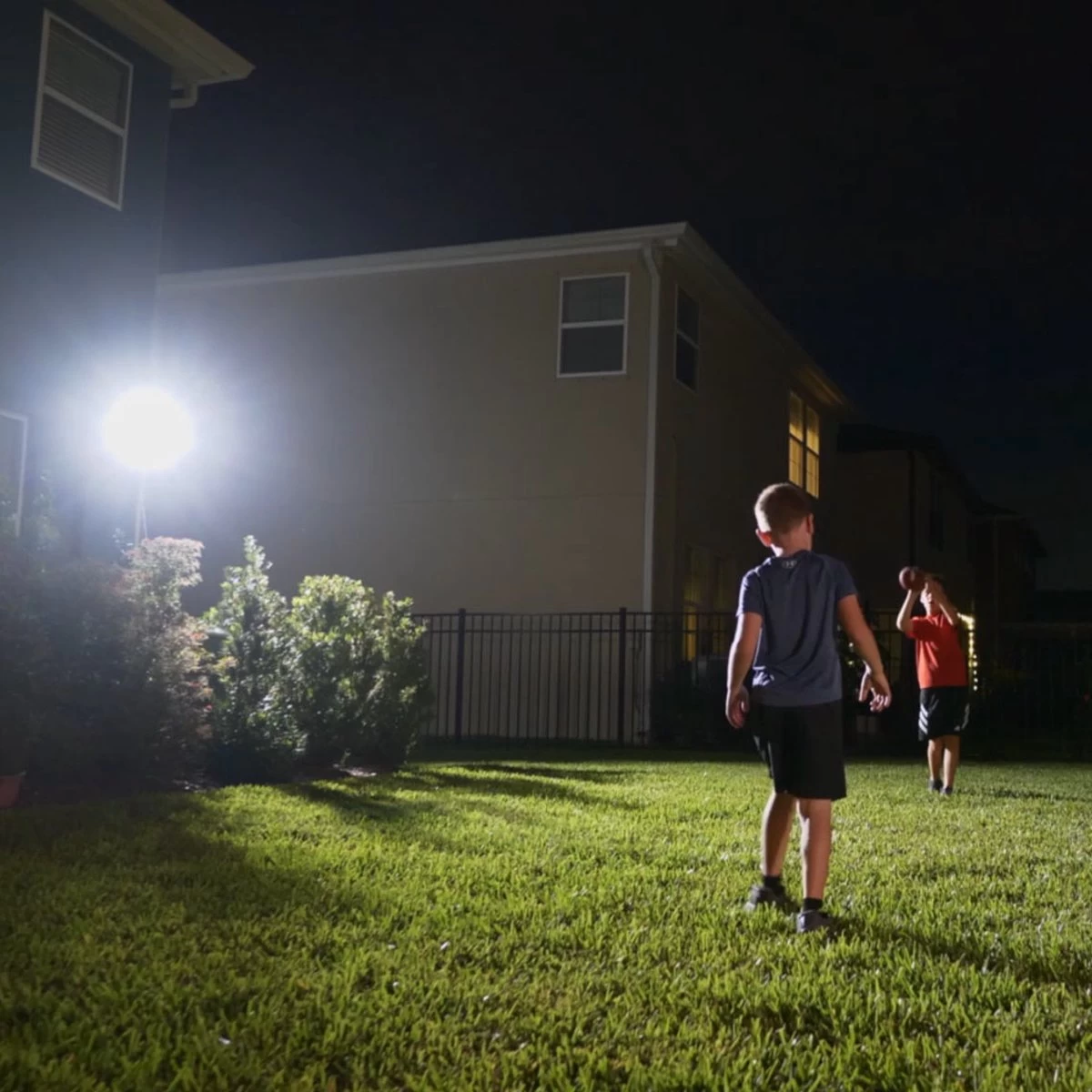 Panta Safe Light Solar LED Twin Pack - 8 High-power LED's - Tot 7,5 Meter Bereik - Weerbestendig & Robuust - Uitschakelfunctie - Daglichtsensor - Afbeelding 7