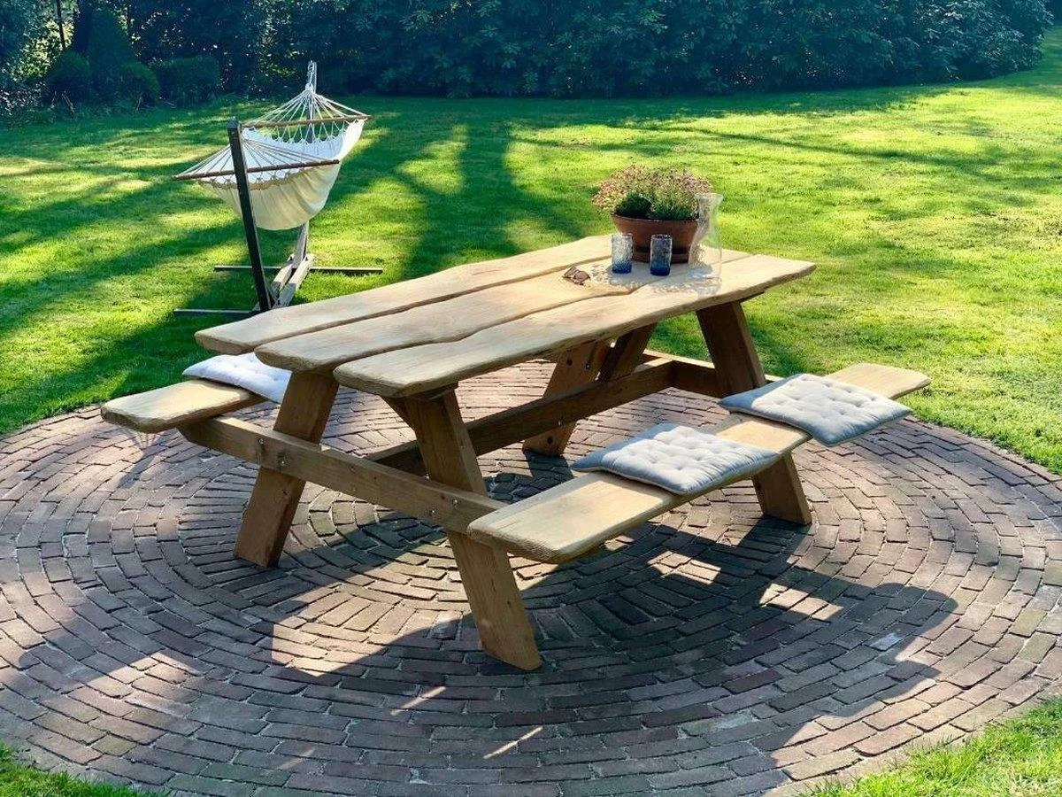 Robuuste Picknicktafel Van Douglashout. Duurzaam En Modern. Lengte 2,40 Meter - Afbeelding 2