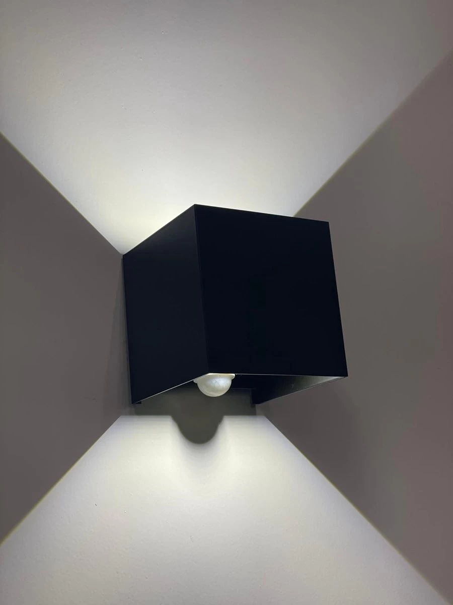 Lura Life - Design Wandlamp Kubus Met Bewegingssensor - LED - Zwart - 3000K Warm Wit - IP65 Waterdicht - Muurlamp - Geschikt Voor Binnen & Buiten - Motion Sensor - Afbeelding 12